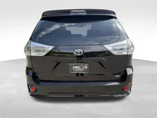 2012 Toyota Sienna