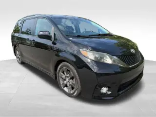 2012 Toyota Sienna