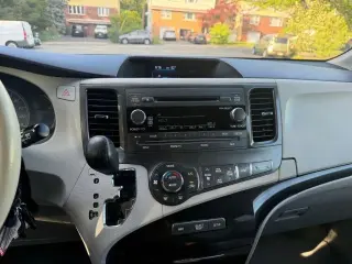 2013 Toyota Sienna