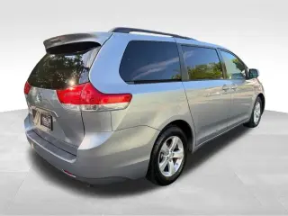 2013 Toyota Sienna