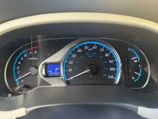 2011 TOYOTA SIENNA