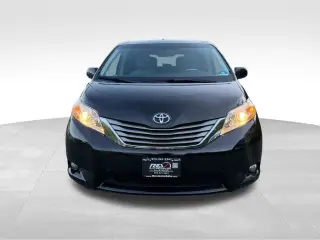 2012 Toyota Sienna