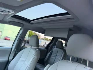 2012 Toyota Sienna