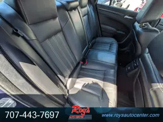 2014 Chrysler 300 Series S