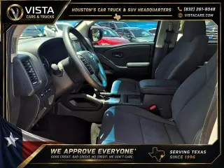 2022 Nissan Frontier