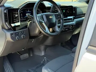 Chevrolet Silverado 1500 2024 4x4 LT 4dr Crew Cab 5.8 ft. SB w/2FL