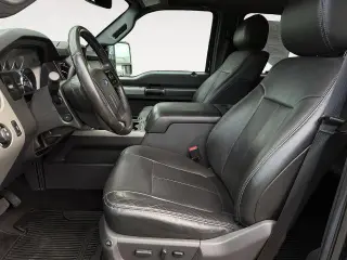 Ford F-250 Super Duty 2016 4x4 King Ranch 4dr Crew Cab 6.8 ft. SB Pickup