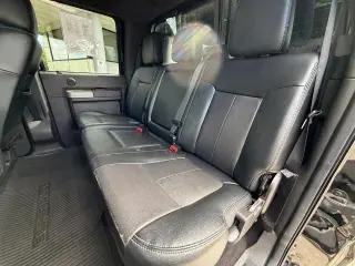 Ford F-250 Super Duty 2016 4x4 King Ranch 4dr Crew Cab 6.8 ft. SB Pickup