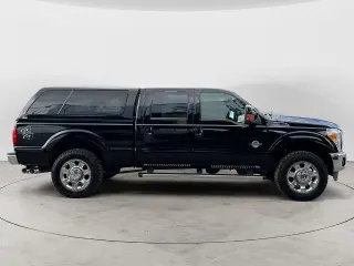 Ford F-250 Super Duty 2016 4x4 King Ranch 4dr Crew Cab 6.8 ft. SB Pickup