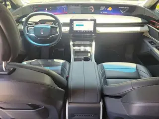 Lincoln Nautilus 2024 AWD Premiere 4dr SUV