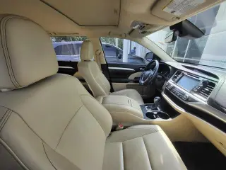 Toyota Highlander 2018 XLE 4dr SUV