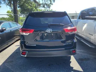 Toyota Highlander 2017 AWD Limited 4dr SUV