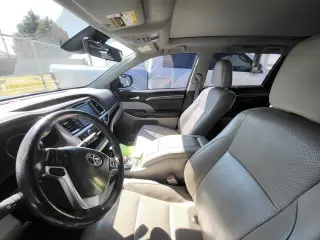 Toyota Highlander 2017 AWD Limited 4dr SUV