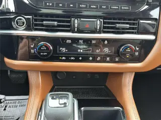 Nissan Pathfinder 2023 AWD Platinum 4dr SUV