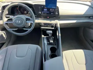 Hyundai ELANTRA 2023 SEL 4dr Sedan