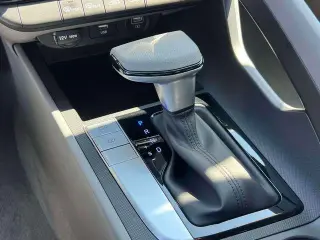 Hyundai ELANTRA 2023 SEL 4dr Sedan