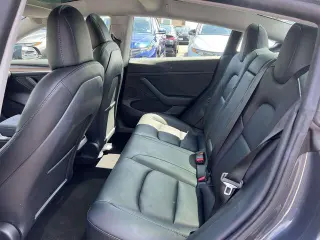 Tesla Model 3 2022 AWD Long Range 4dr Sedan