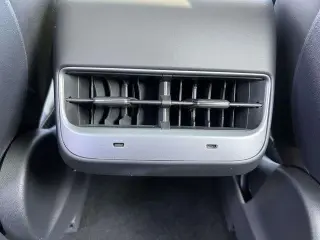 Tesla Model 3 2022 AWD Long Range 4dr Sedan