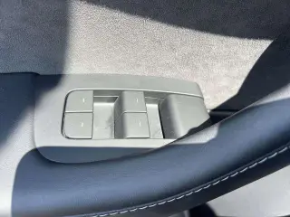 Tesla Model 3 2022 AWD Long Range 4dr Sedan