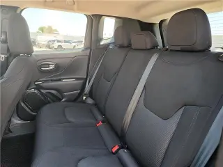 Jeep Renegade 2023 4x4 Latitude 4dr SUV