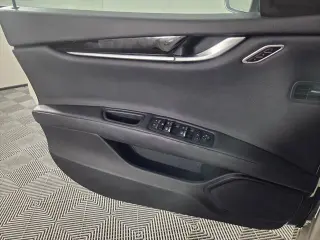 Maserati Ghibli 2022 Modena 4dr Sedan