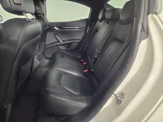 Maserati Ghibli 2022 Modena 4dr Sedan