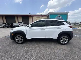 Hyundai KONA 2023 SEL 4dr Crossover