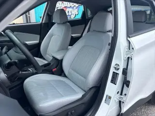 Hyundai KONA 2023 SEL 4dr Crossover