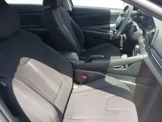 Hyundai ELANTRA 2024 SEL 4dr Sedan