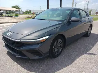 Hyundai ELANTRA 2024 SEL 4dr Sedan