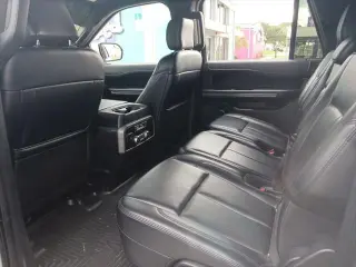 Ford Expedition MAX 2019 4x4 XLT 4dr SUV