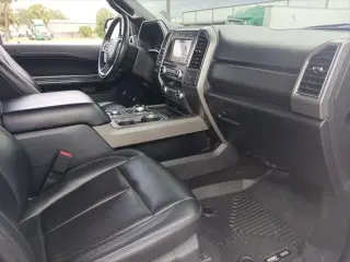 Ford Expedition MAX 2019 4x4 XLT 4dr SUV