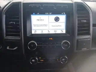 Ford Expedition MAX 2019 4x4 XLT 4dr SUV