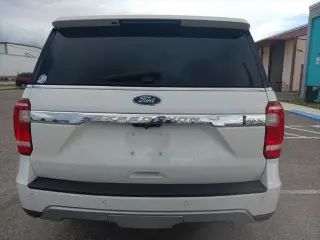 Ford Expedition MAX 2019 4x4 XLT 4dr SUV