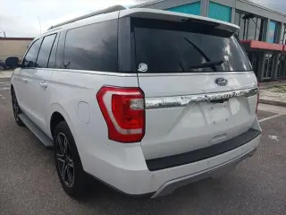 Ford Expedition MAX 2019 4x4 XLT 4dr SUV
