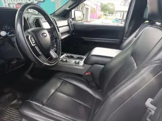 Ford Expedition MAX 2019 4x4 XLT 4dr SUV