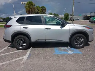 Nissan Rogue 2024 AWD S 4dr Crossover