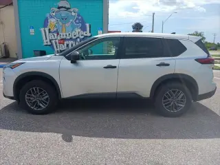Nissan Rogue 2024 AWD S 4dr Crossover