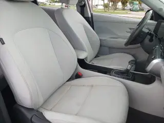 Hyundai KONA 2025 SEL 4dr Crossover