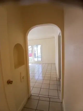 1 BEDROOM 1 BATH