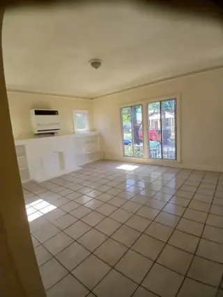 1 BEDROOM 1 BATH