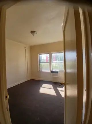 1 BEDROOM 1 BATH