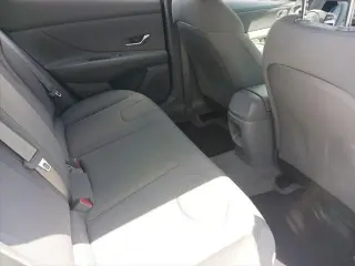 Hyundai ELANTRA 2025 SE 4dr Sedan