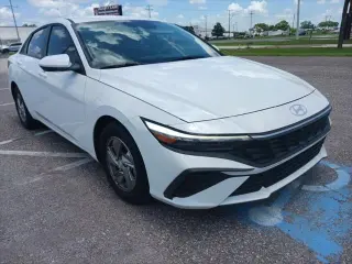 Hyundai ELANTRA 2025 SE 4dr Sedan