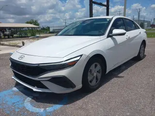 Hyundai ELANTRA 2025 SE 4dr Sedan