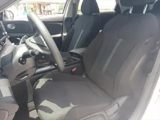 Hyundai ELANTRA 2025 SE 4dr Sedan