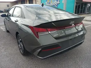 Hyundai ELANTRA 2025 SEL Sport 4dr Sedan