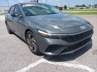 Hyundai ELANTRA 2025 SEL Sport 4dr Sedan