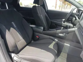Hyundai ELANTRA 2025 SEL Sport 4dr Sedan