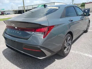 Hyundai ELANTRA 2025 SEL Sport 4dr Sedan